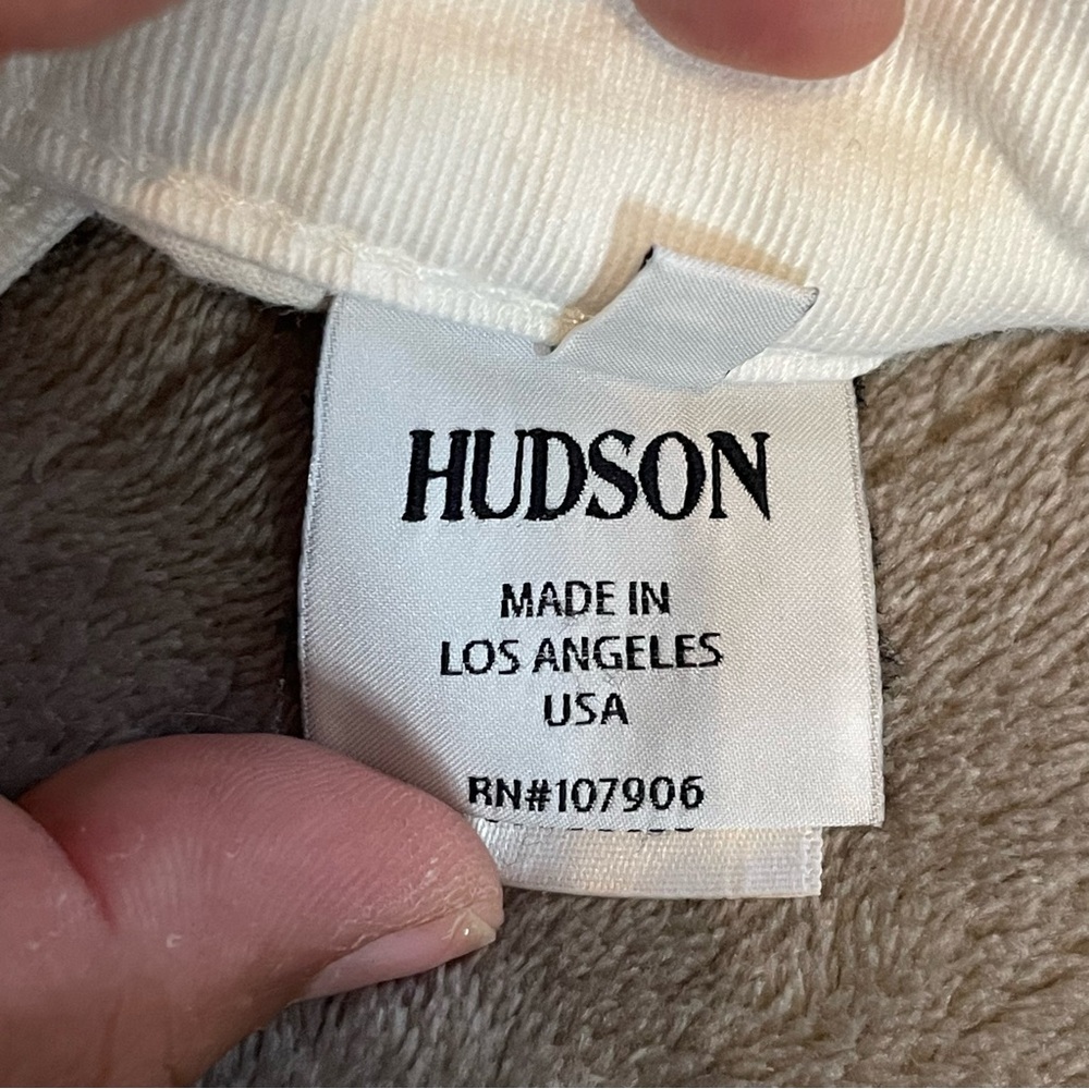 Hudson White Shorts size 27 - Picture 5 of 7